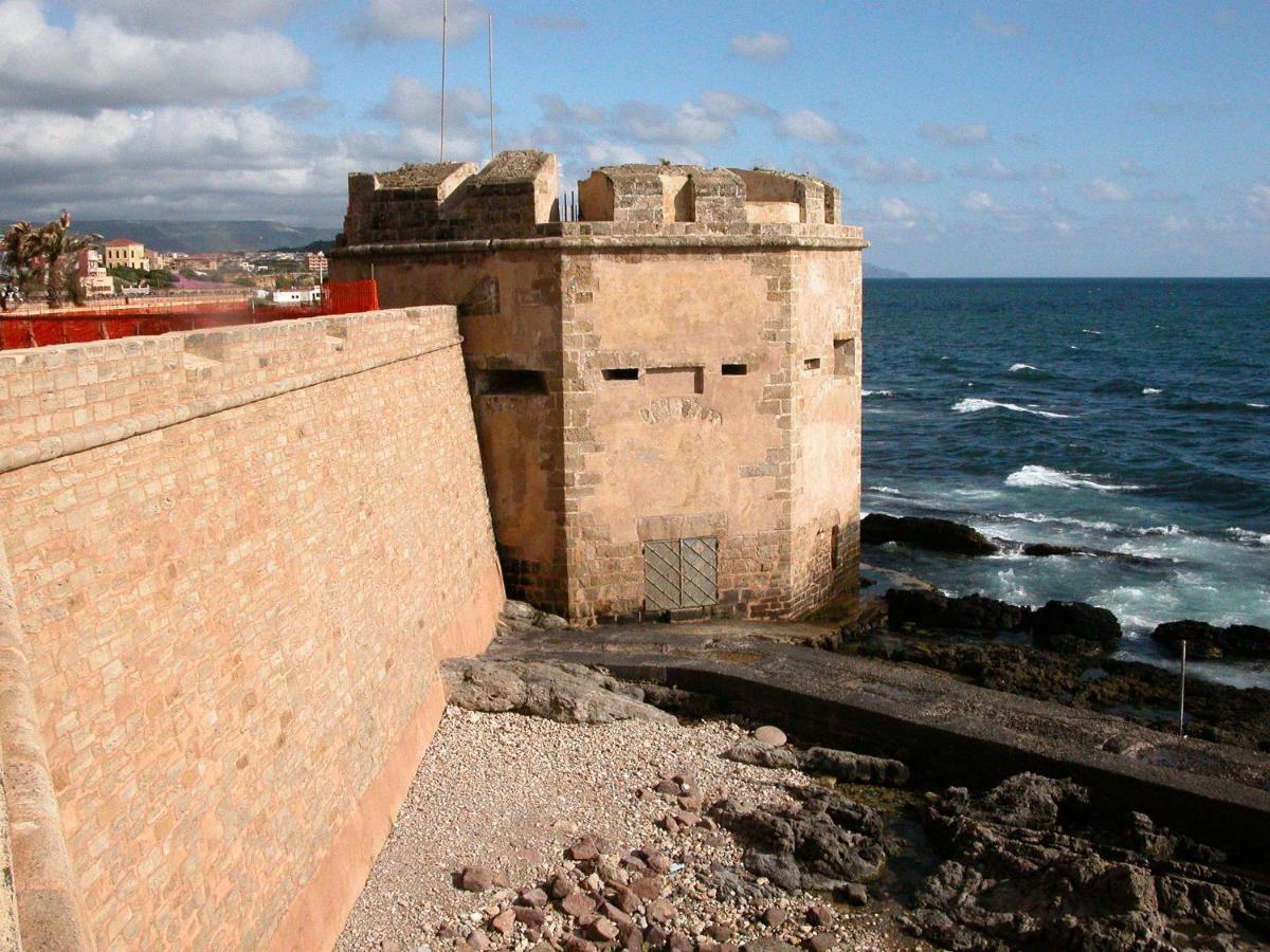 La Caravella Apartment Alghero Luaran gambar